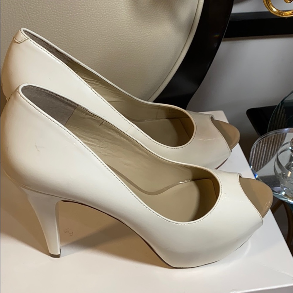 INC Peep toe New